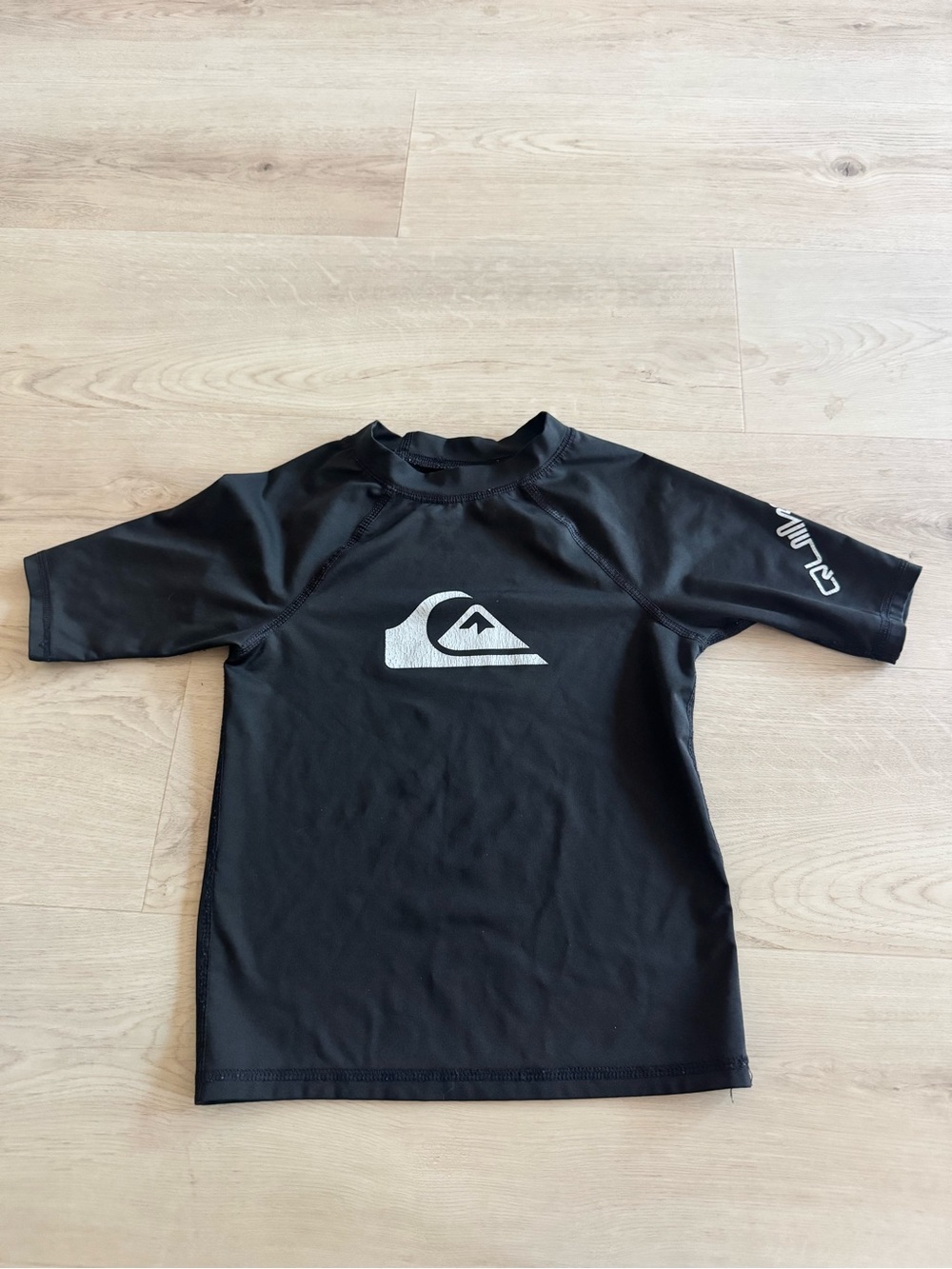 Quiksilver Kids Black Short-Sleeve Rashguard with White Logo